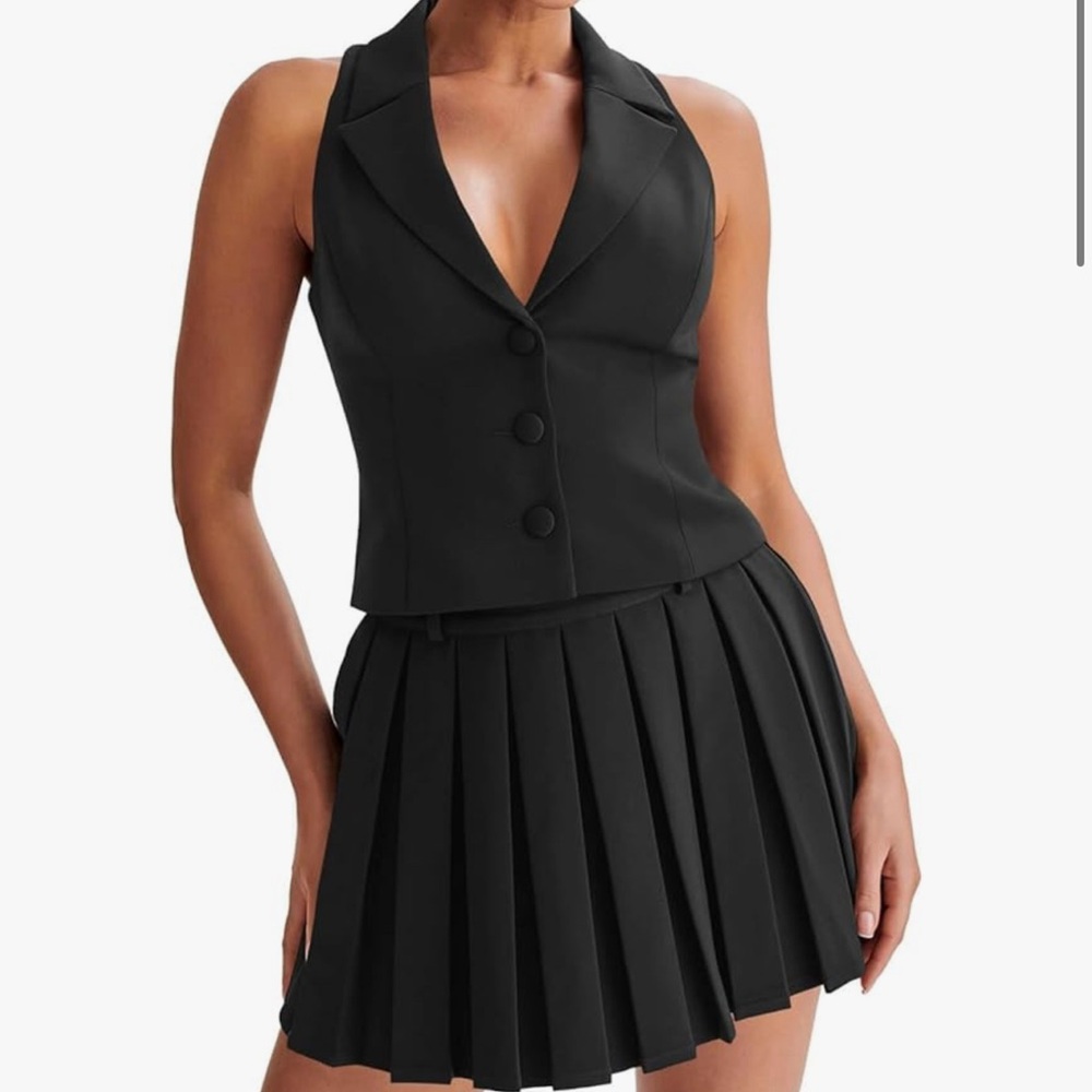 Black Pleated Vest and Skirt Set